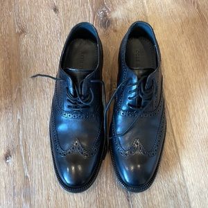 Cole Haan men’s wingtip dress shoes